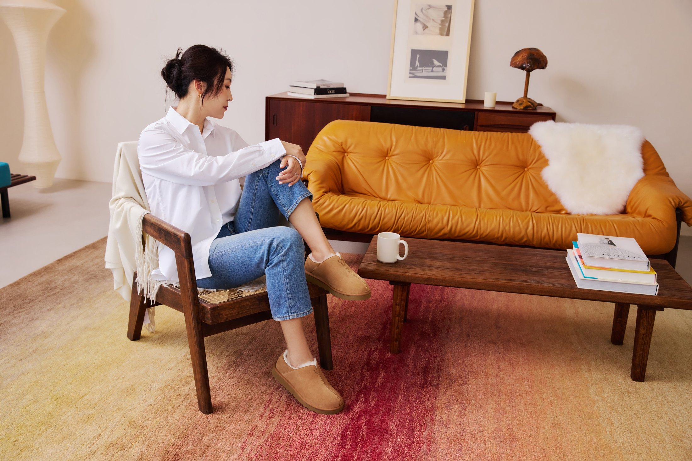 WAYSOFT sheepskin slippers in a warm living room